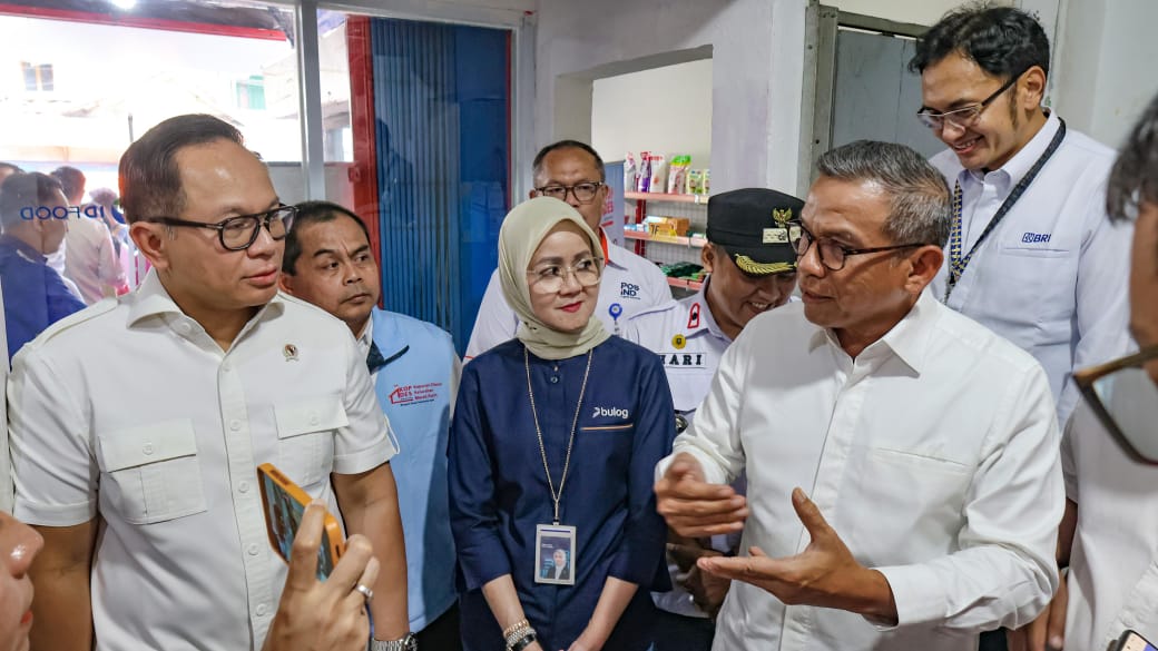 Sinergi BULOG dan Koperasi Merah Putih dalam Menjaga Kedaulatan Pangan Hingga ke Pelosok Negeri Sinergi BULOG dan Koperasi Merah Putih dalam Menjaga Kedaulatan Pangan Hingga ke Pelosok Negeri. (Foto/istimewa)