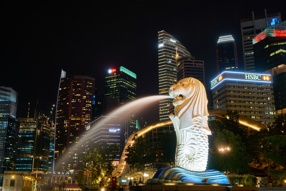 Merlion patung setengah singa setengah ikan yang ikonis di Singapura. (Foto/Freepik)
