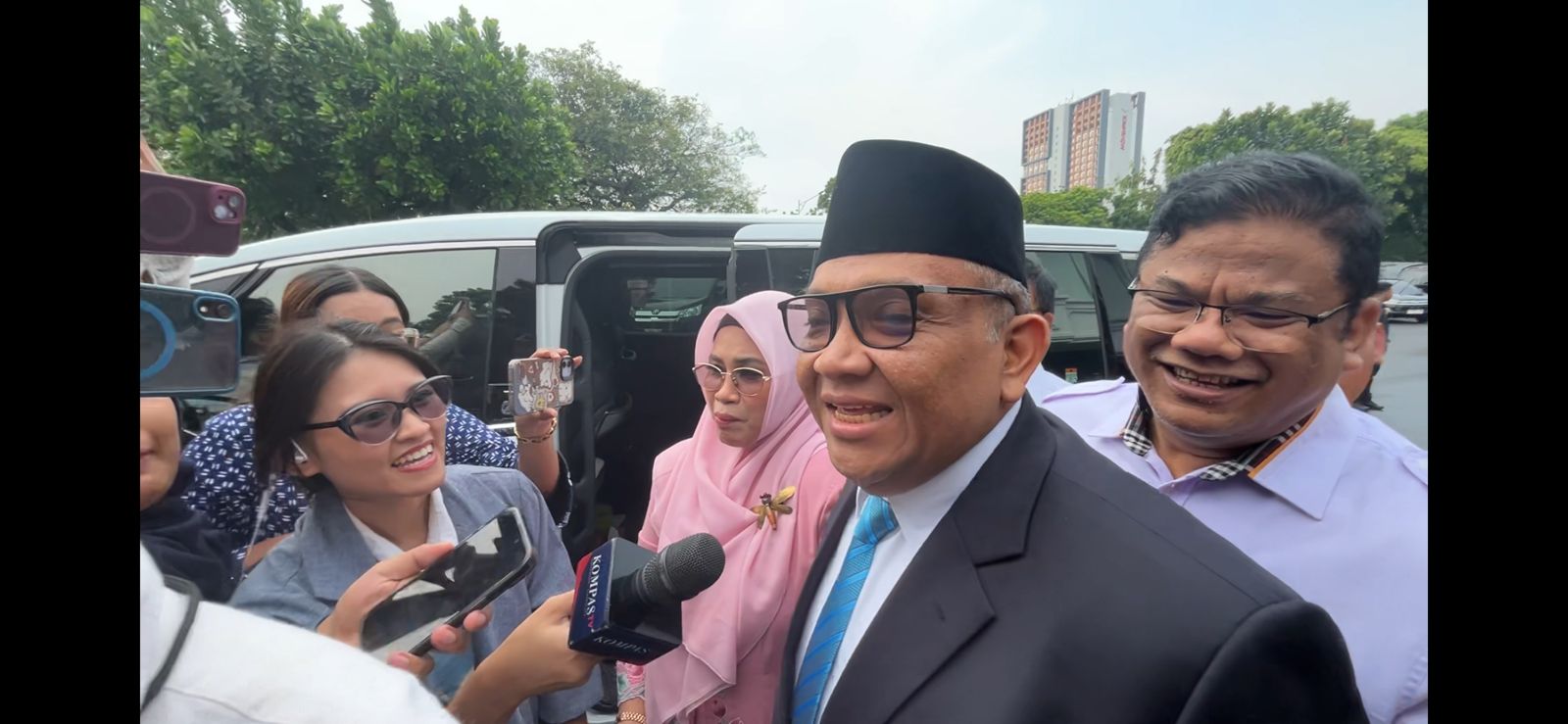 Wakil Sekjen Partai Demokrat Afriansyah Noor tiba di Istana Kepresidenan Jakarta  (BeritaNasional/Lydia)