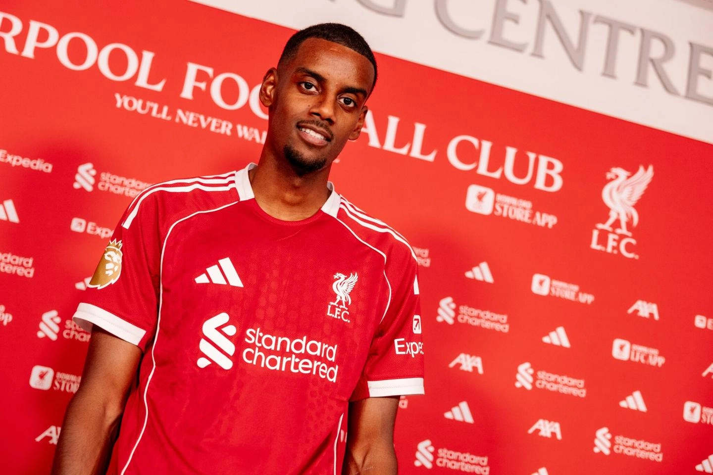 Pakai Nomor Punggung 9 di Liverpool, Isak: Ini yang Saya Nantikan, Sangat Berarti Alexander Isak. (Foto/liverpoolfc.com)