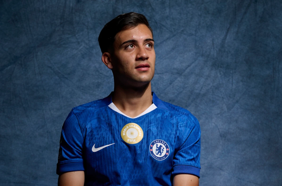 Facundo Buonanotte masuk skuad Champions League Chelsea, gantikan Essugo. (Foto/doc. Chealsea)