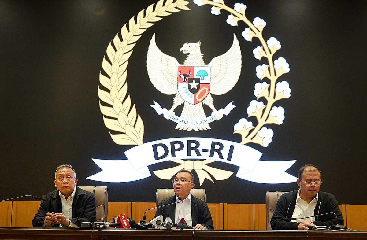 Konferensi pers DPR RI dalam rangka menjawab tuntutan 17+8. (BeritaNasional/Elvis)