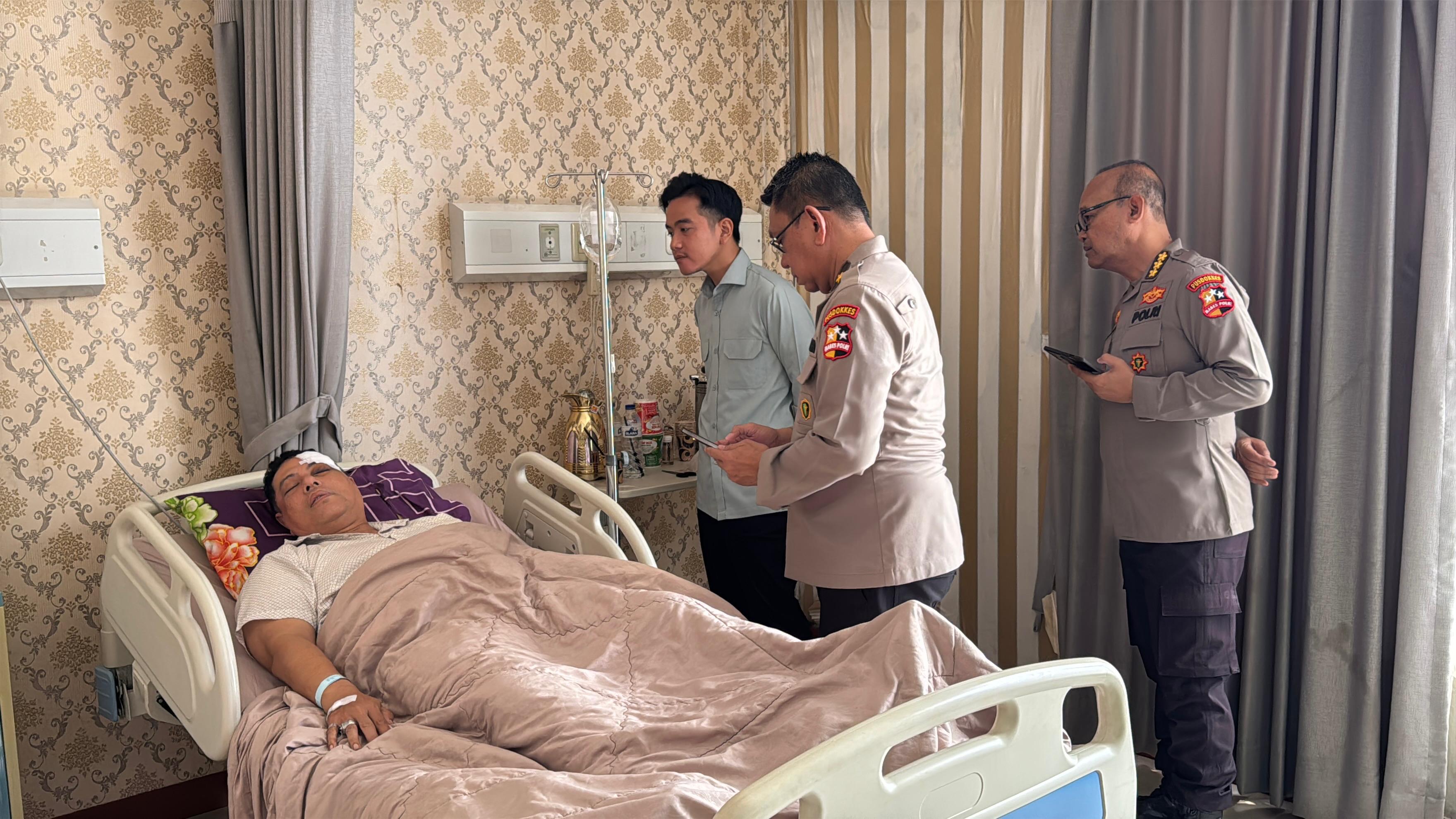 Momen Wakil Presiden Gibran Rakabuming Raka kunjungi korban demo. (Foto/doc. Wapresi)