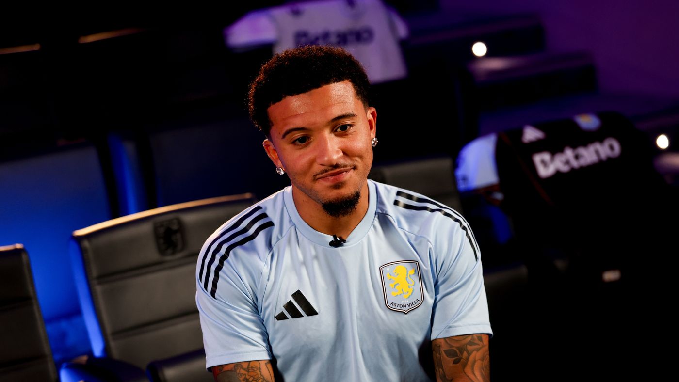 Jadon Sancho Ungkap Alasan Utama Pilih Aston Villa ketimbang AS Roma Jadon Sancho. (Foto/www.avfc.co.uk)