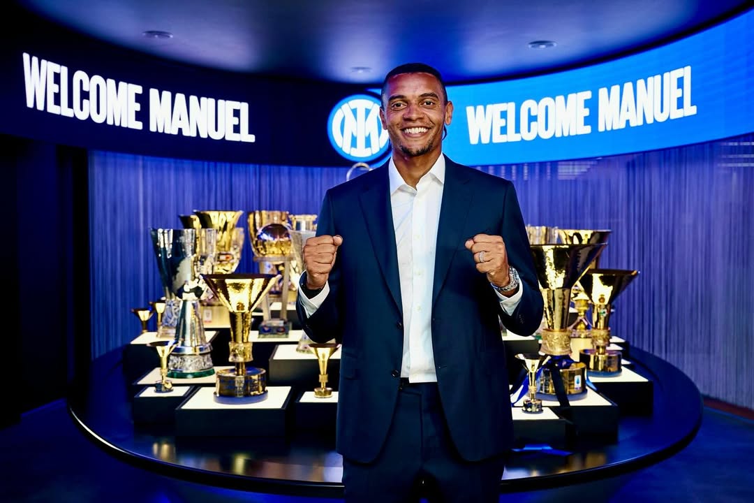 Dipinjamkan Manchester City ke Inter Milan, Manuel Akanji Ungkap Perannya dalam Skema 3 Bek Manuel Akanji. (Foto/intermilan.it)