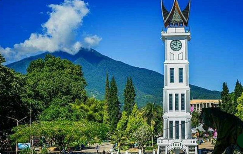 Indahnya Jam Gadang (Foto/Trip Advisor)