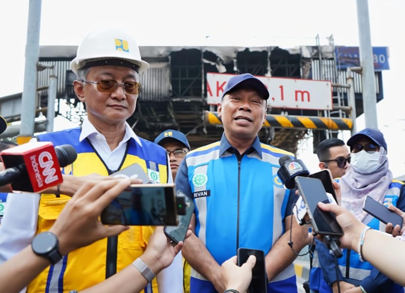 Pakai Mobile Rider, Jasamarga Kembali Operasikan 7 Gerbang Tol yang Dibakar saat Demo Direktur Utama PT Jasa Marga Tbk, Rivan Achmad Purwantono (Beritanasional/Bachtiar)