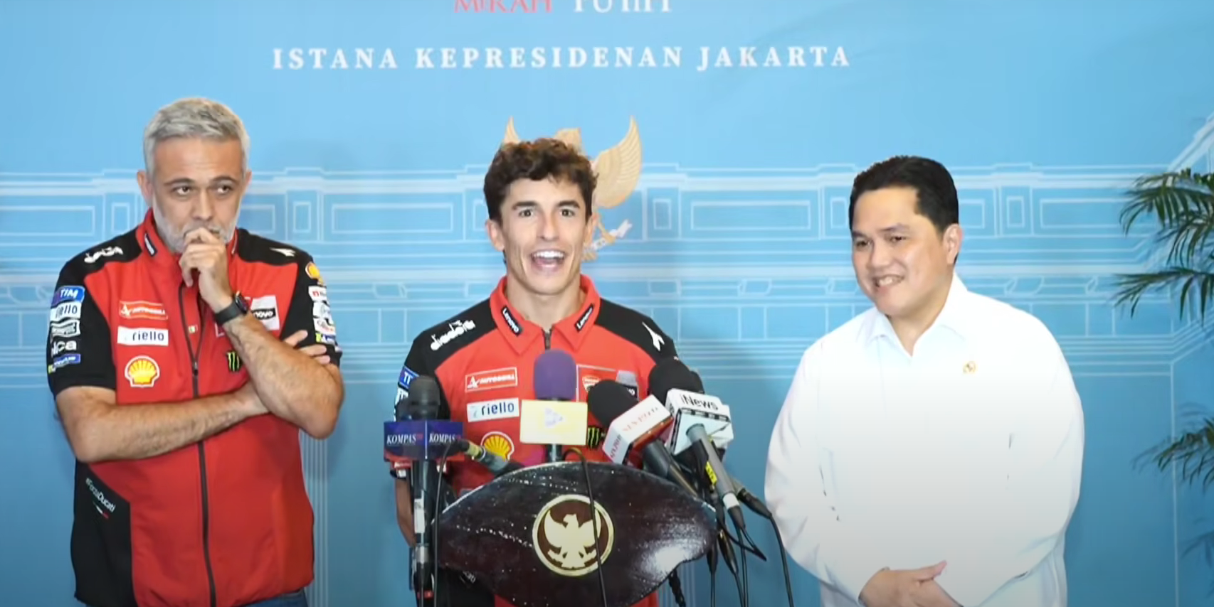 Presiden Prabowo Subianto bertemu dengan Pembalap Motor GP Marc Marquez di Istana. (Foto/YouTube Sekretariat Presiden)