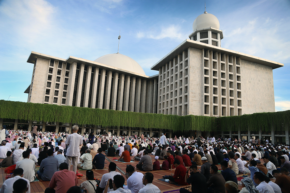 Peringatan Maulid Nabi 2025 Berapa Hari Lagi? Cek Selengkapnya di Sini Masjid Istiqlal tahun ini rencananya bakal menggelar Maulid Nabi Muhammad. (BeritaNasional/Elvis Sendouw)