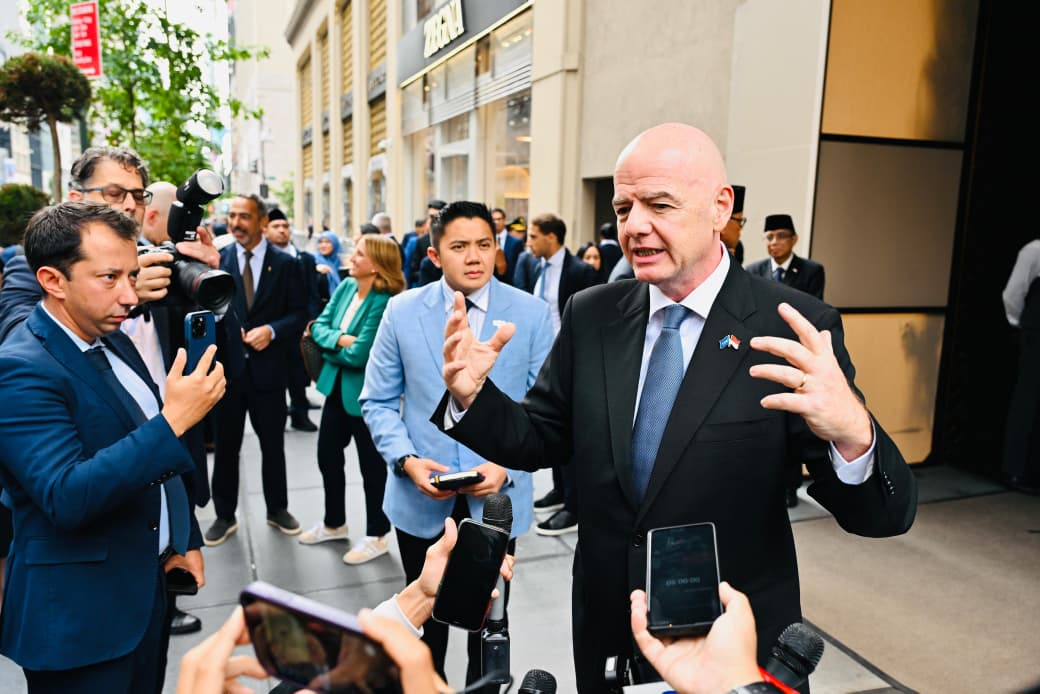 Presiden FIFA Gianni Infantino usai bertemu dengan Presiden Prabowo Subianto. (Foto/BPMI)