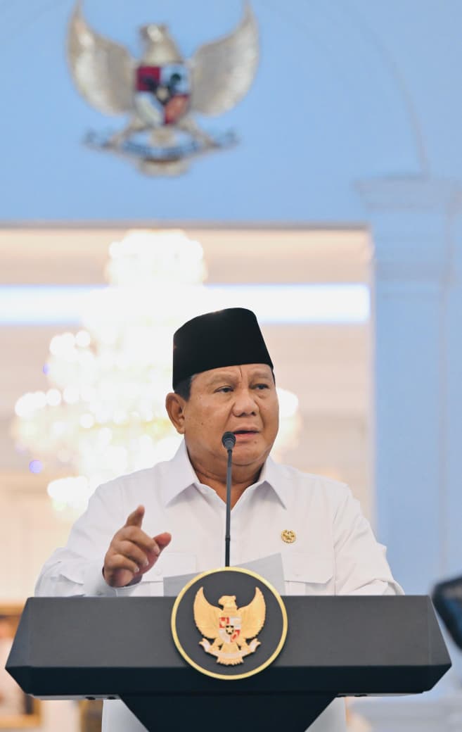Riuh Demonstrasi, Prabowo Perintahkan Kapolri dan Jaksa Agung Cepat Lakukan Penegakan Hukum Presiden Prabowo Subianto memberikan keterangan dan intruksi tentang situasi terkini. (BeritaNasional/Setneg)
