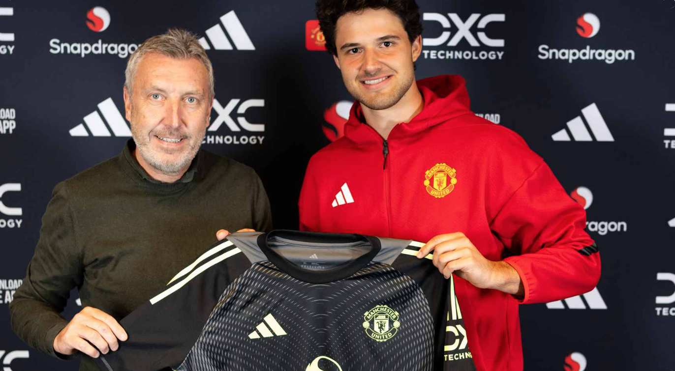 Senne Lammens Resmi Gabung ke Manchester United. (Foto/Manchester United)