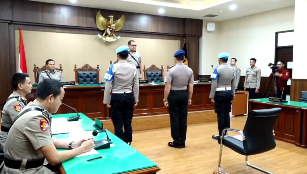 Suana Sidang Etik Kompol K yang Digelar di Mabes Polri Sidang Etik Kompol Cosmas Kaju Gae Digelar di Mabes Polri. (Foto/istimewa)