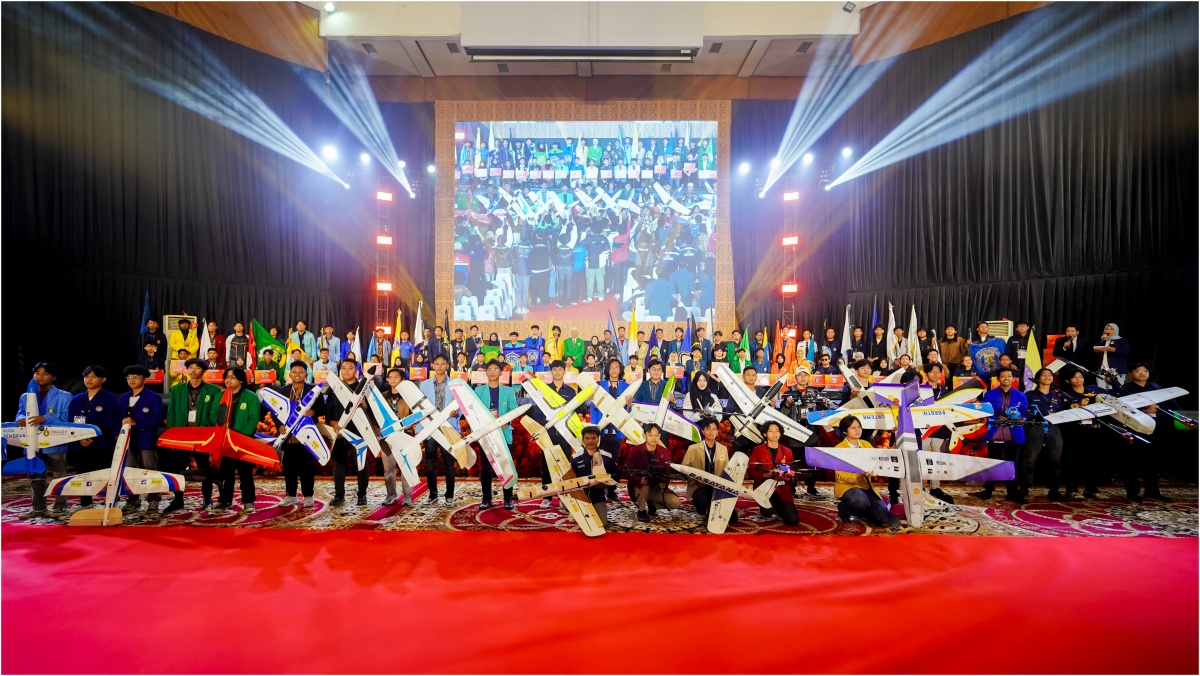 38 universitas bergengsi ikut Kontes Robot Terbang Indonesia 2025. (Foto/unand.ac.id)