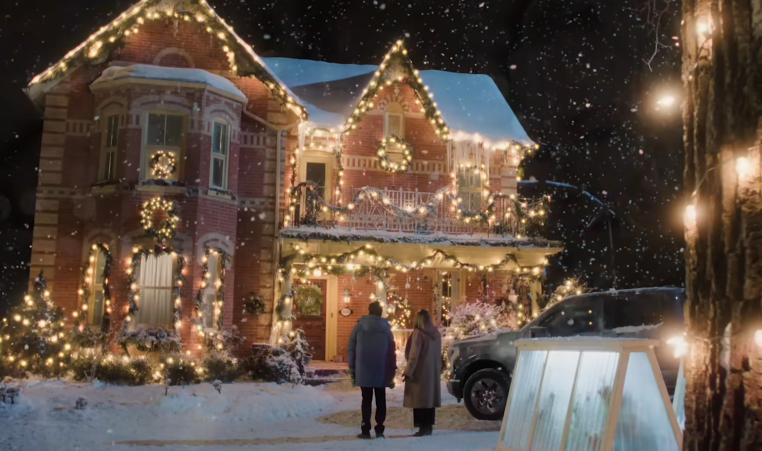 Tangkapan layar trailer film A Merry Little Ex Mas. (Foto/Netflix)