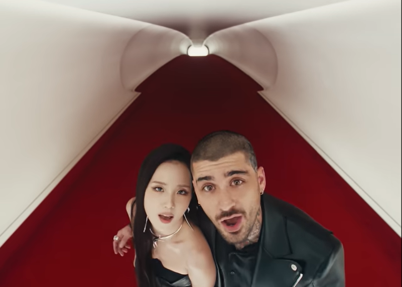 6 fakta seputar single duet 'Eyes Closed' Jisoo BLACKPINK dan Zayn Malik. (Foto/Youtube Jisoo, Zayn)