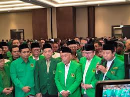 Ketum PPP Faksi M. Romahurmuziy, Agus Suparmanto (empat dari kanan). (BeritaNasional/Ahda)