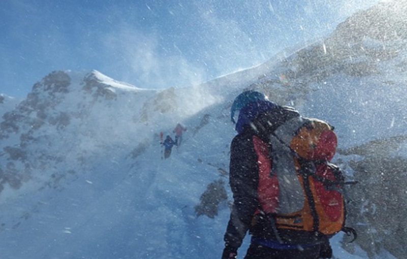 Ilustrasi badai salju di Everest (Foto/Pixabay)