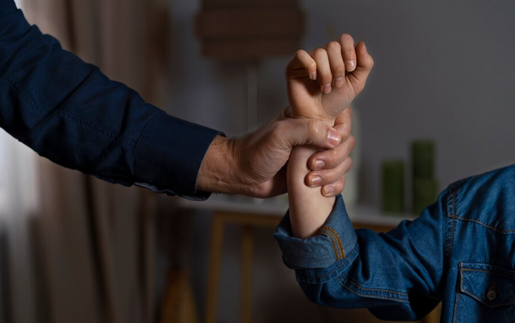 Ilustrasi kekerasan. (Foto/freepik)