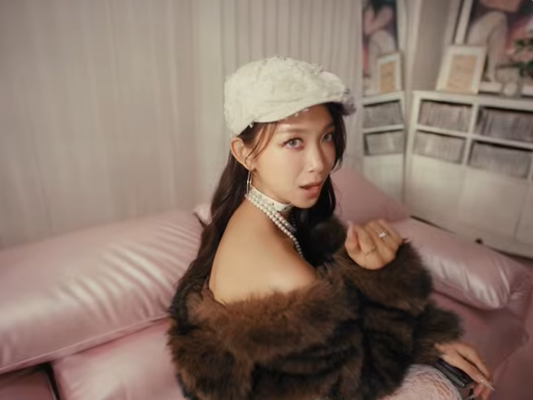 Dita Karang mulai debut solo lewat single "Love So Sweet". (Foto/dita)
