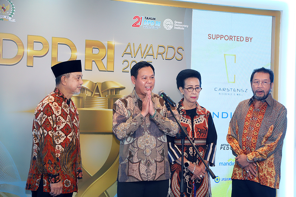 DPD gelar Awards 2025 di HUT DPD RI ke 21 di Jakarta. (BeritaNasional/Elvis Sendouw)
