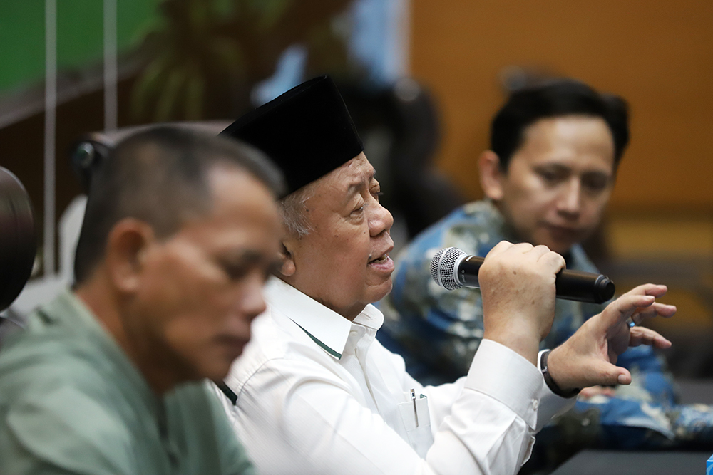 Dialektika Demokrasi dengan tema “Antara Tradisi dan Modernitas: Mampukah Pesantren Bertahan di Tengah Gempuran Globalisasi?”. (BeritaNasional/Elvis Sendouw)