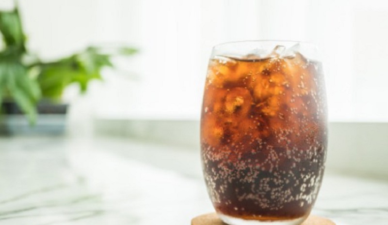 Bahaya minuman soda (Foto/Freepik)