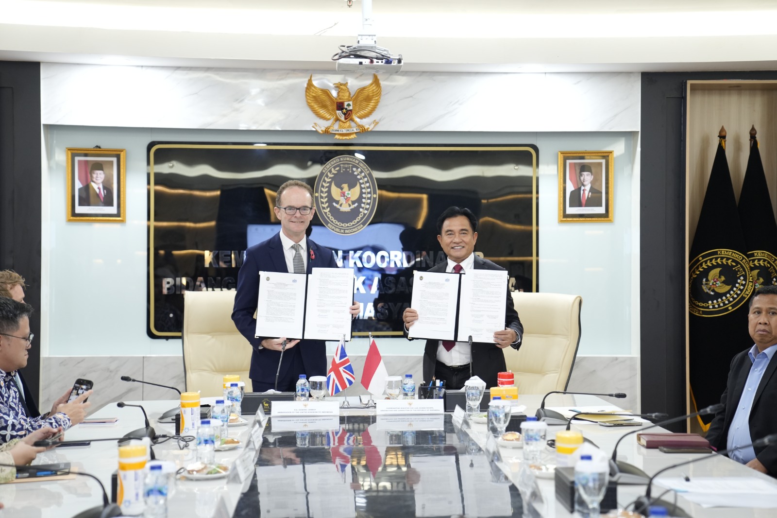Karena masalah kesehatan, 2 terpidana mati narkoba dipulangkan ke Inggris. (Foto/Kemenkumham Imipas)