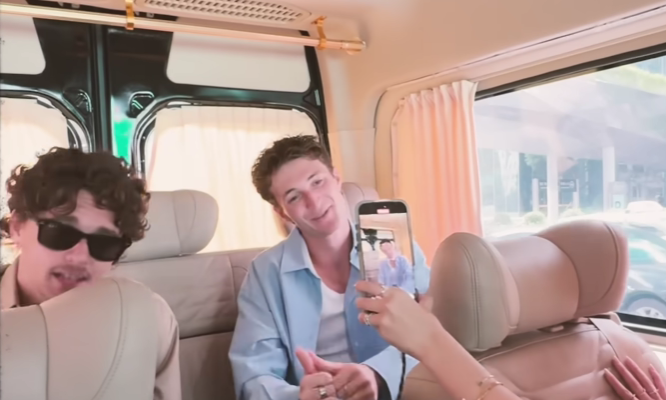 Klip video lagu Mood Swings oleh Henry Moodie. (Foto/YouTube Henry Moodie)
