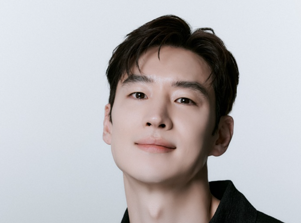 Aktor Lee Je-hoon resmi kembali memerankan Kim Do-ki dalam Taxi Driver 3. (Foto/doc. asianwiki