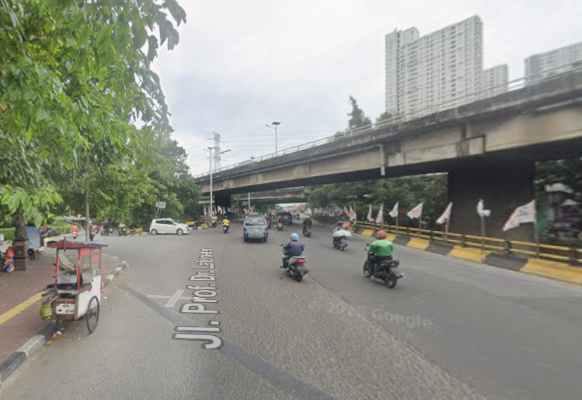 Masih tahap awal, Pemprov DKI pastikan pembangunan flyover Latumenten sesuai jadwal. (Foto/Google Map)