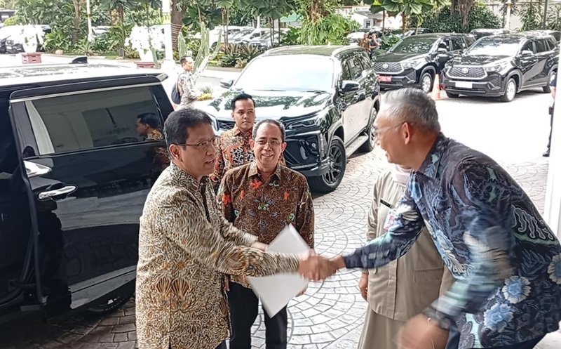 Menkeu Purbaya sambangi Balai Kota (Beritanasional/Lydia)