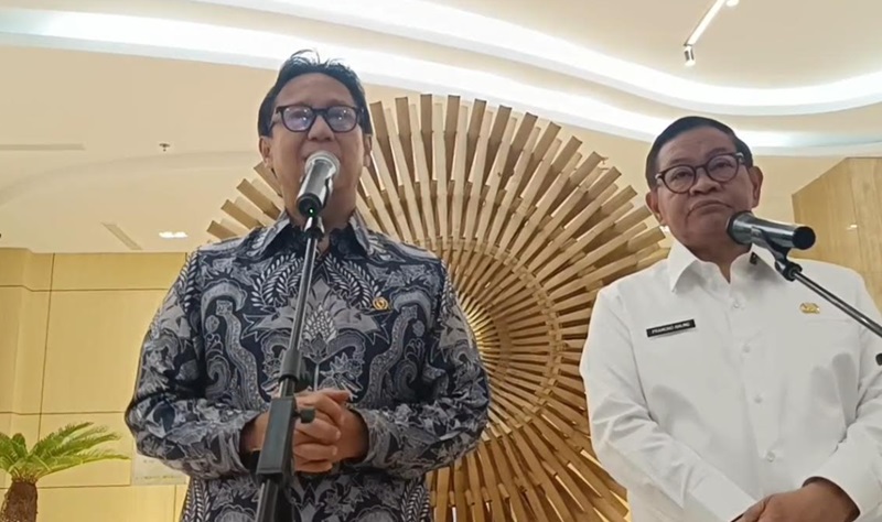 Gubernur DKI Jakarta Pramono Anung bersama Menkes Budi  (Beritanasional/Lydia)