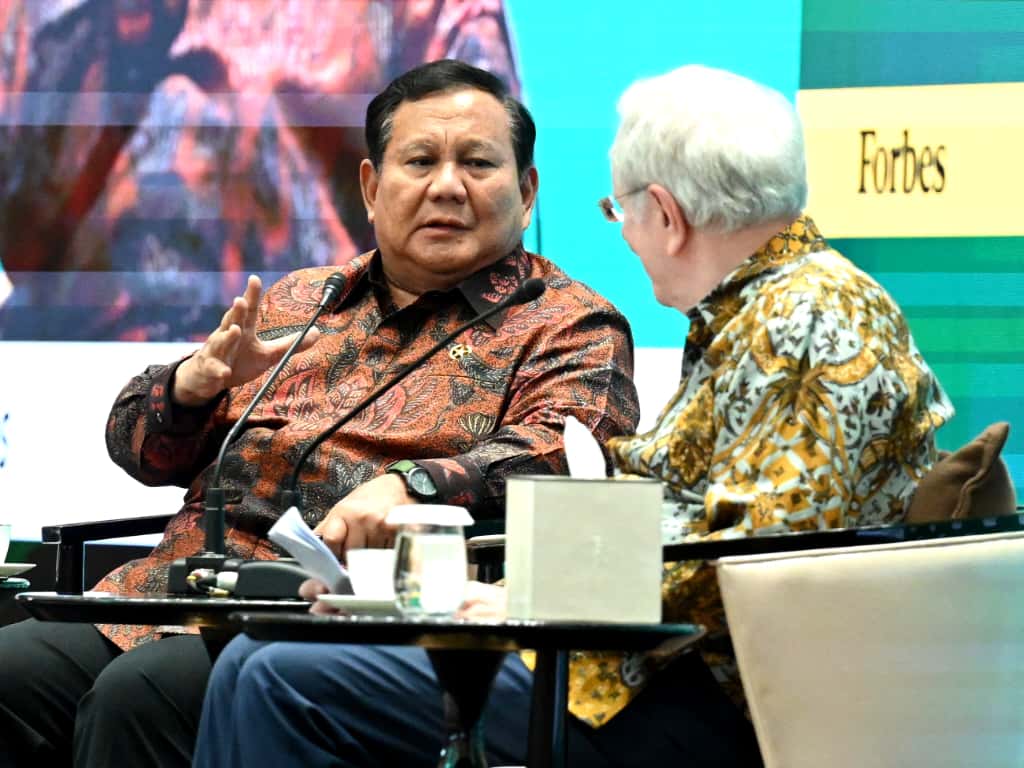 Presiden Prabowo Subianto berbicara di talkshow session Grand Finale Dinner Forbes Global CEO Conference di Jakarta (BeritaNasional/Setpres)