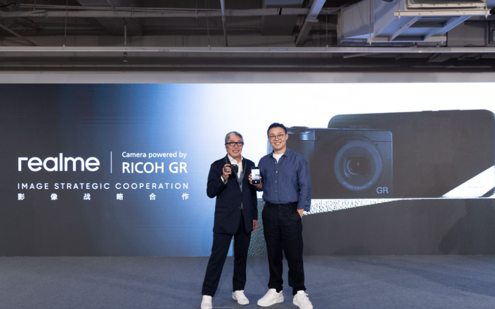 Realme dan RICOH IMAGING jalin kolaborasi jangka panjang. (Foto/doc. realme)