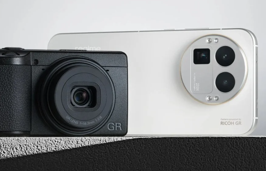 Realme GT8 Resmi Dirilis: Usung Teknologi Kamera Ricoh GR dan Snapdragon 8 Elite Realme GT8 usung kamera Ricoh GR. (Foto/doc. realme)