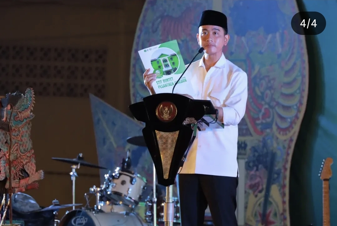Wapres Gibran: Pembentukan Ditjen Pesantren Bukti Kehadiran Pemerintah Dukung Pengembangan Pesantren Wapres Gibran: pembentukan Ditjen Pesantren bukti kehadiran pemerintah dukung pengembangan pesantren. (Foto/@aminuddin.maruf)