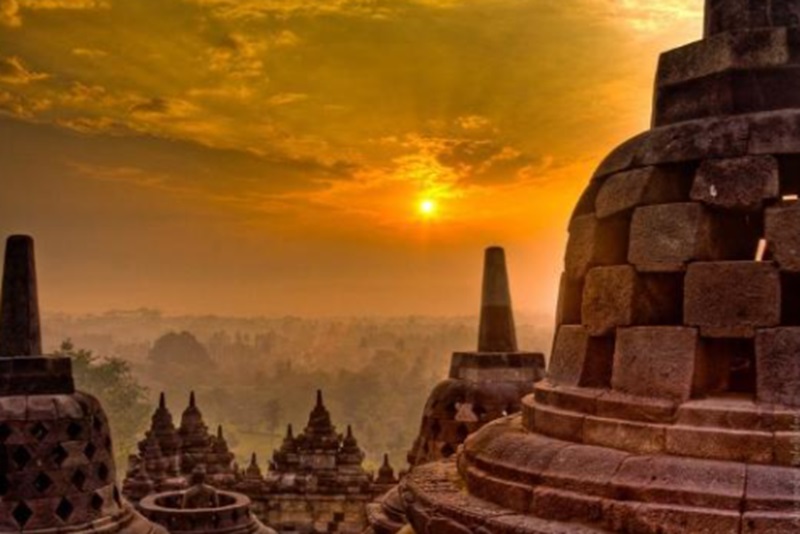 Sunrise di Candi Borobudur (Foto/Trip advisor)