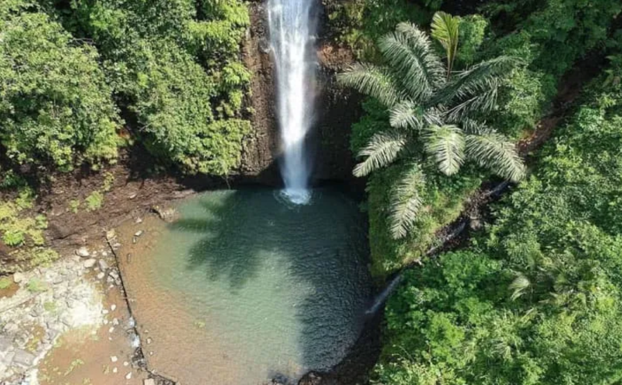 Air Terjun Songgolangit, yang berada di Desa Bucu, Kecamatan Kembang. (Foto/ukirrunjepara)