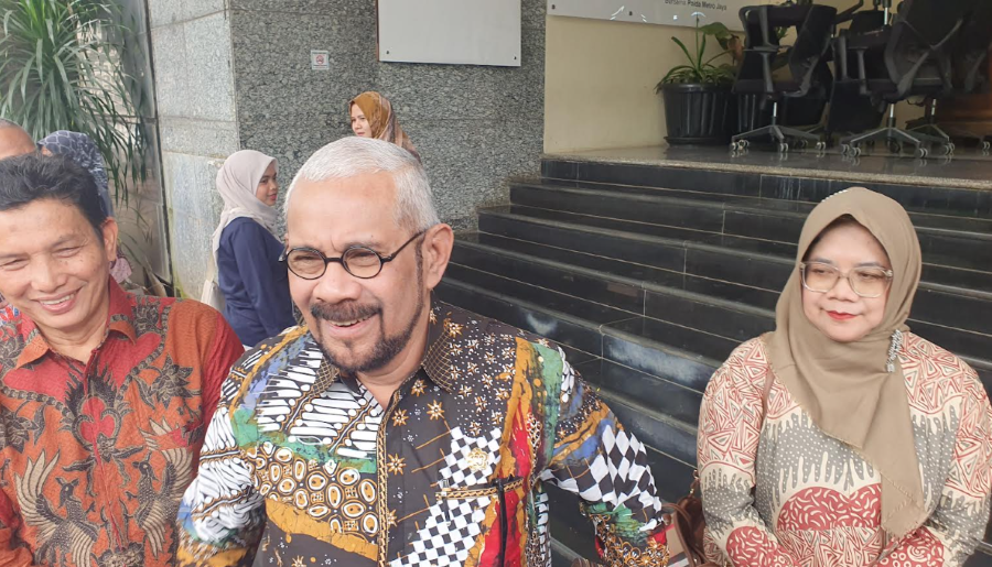 Kuasa hukum keluarga Arya, Nicholay Aprilindo. (BeritaNasional/Bachtiarudin Alam)
