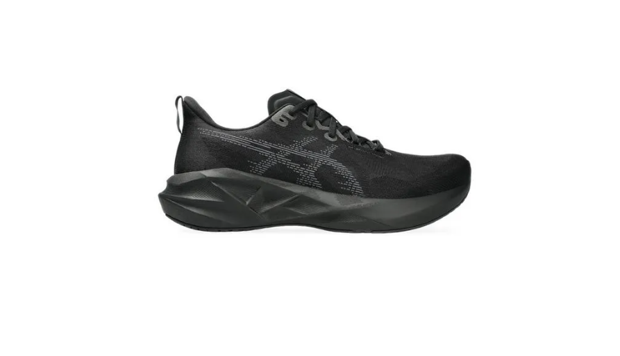 Asics Novablast 5. (Foto/Planetsports)