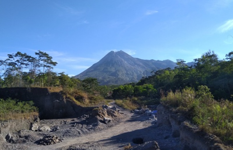 Ilustrasi tambang pasir ilegal Merapi (Foto/Pixabay)