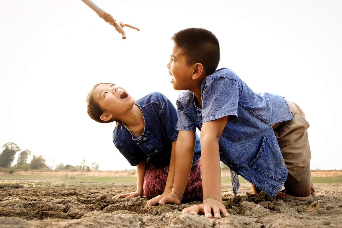 Ilustrasi  Hari Yatim Piatu Sedunia atau World Orphans Day. (Foto/freepik)