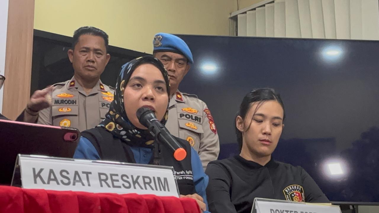 Ahli Forensik RS Polri Kramatjati, Dr. Farah. (BeritaNasional/Bachtiar)