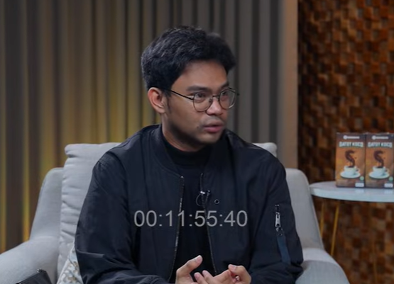 Insanul Fahmi akui pernikahannya dengan Inara Rusli, singgung CCTV di rumah Inara. (Foto/YouTube dr. Richard Lee)