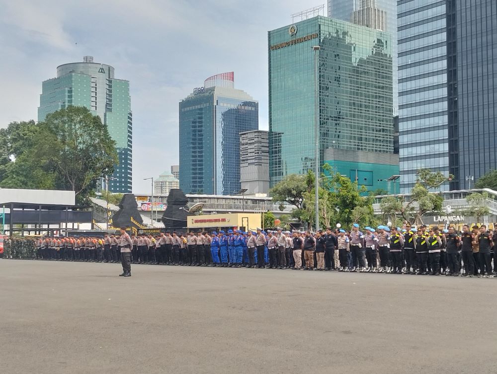 Kapolda Metro Jaya Irjen Asep Edi Suheri saat memimpin apel kesiapsiagaan bencana. (BeritaNasional/Bachtiarudin Alam)