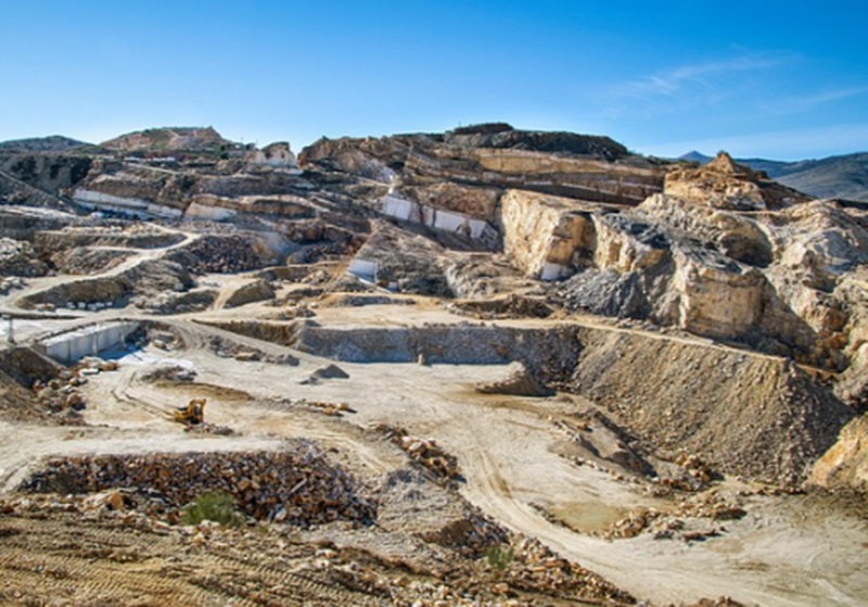 Ilustrasi tambang ilegal (Foto/Pixabay)