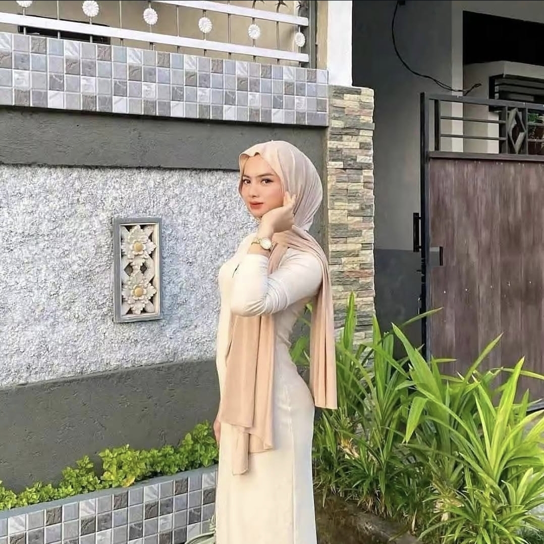 Luka masa kecil Deni Apriadi Rahman atau Dea Lipa, pria yang dijuluki Sister Hong Lombok. (Foto/Instagram Dea Lipha)