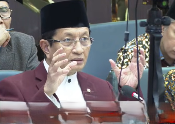 Mengeluh dianaktirikan, Nasaruddin ingin madrasah disetarakan dengan sekolah negeri. (Foto/YouTube Baleg DPR)
