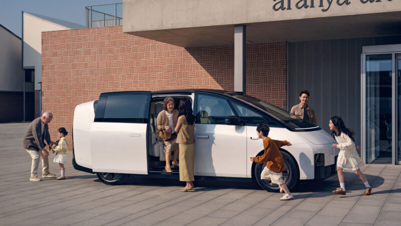 Li Auto Tarik 11.411 Unit Li Mega 2024 karena Risiko Korosi dan Kebakaran Baterai Li Auto Tarik 11.411 Unit Li Mega 2024 karena Risiko Korosi dan Kebakaran Baterai. (Foto/Li Auto)